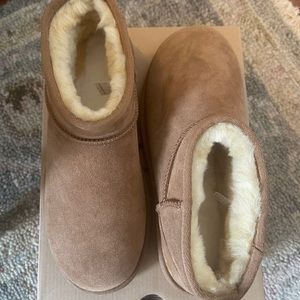 Ugh classic ultra mini chestnut 9